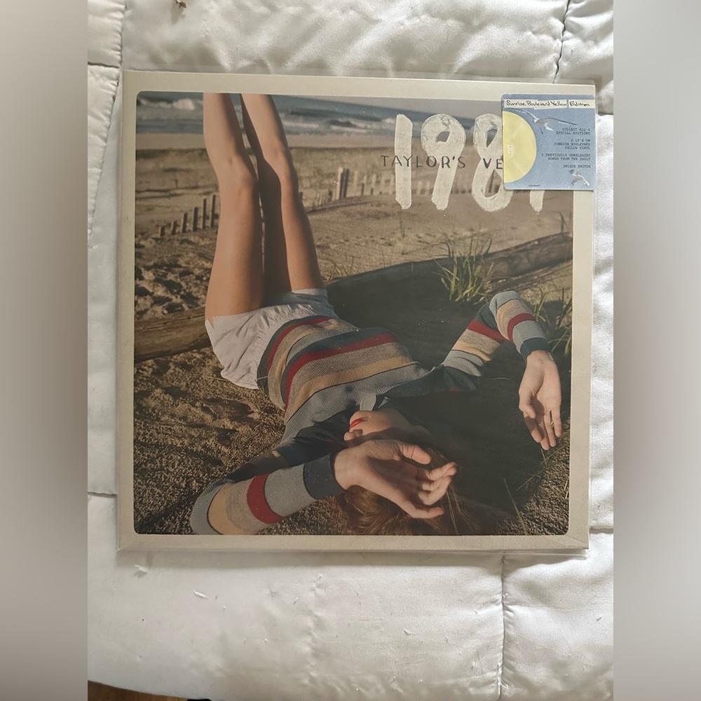 1989 (Taylor’s Version) Vinyl (yellow)
